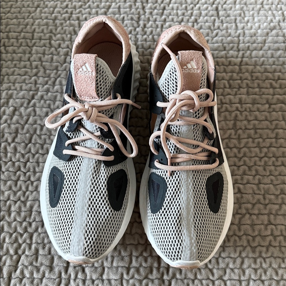 ADIDAS Bounce Women’s Sneakers